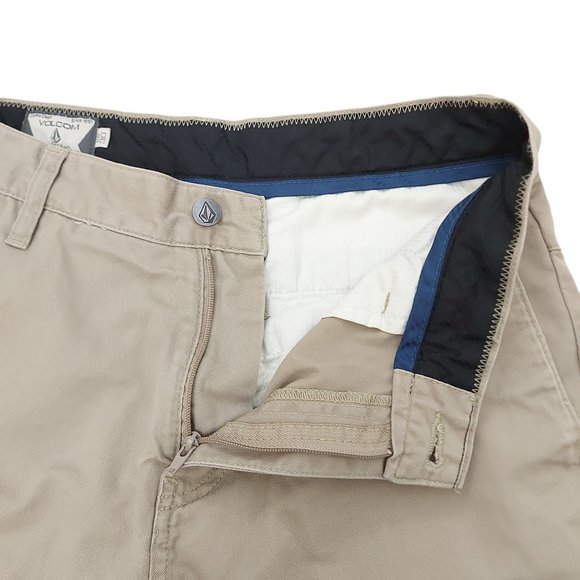 Volcom Mens Casual Shorts Size 30 Straight Flat Front Mid Rise Pockets Beige - Picture 5 of 8